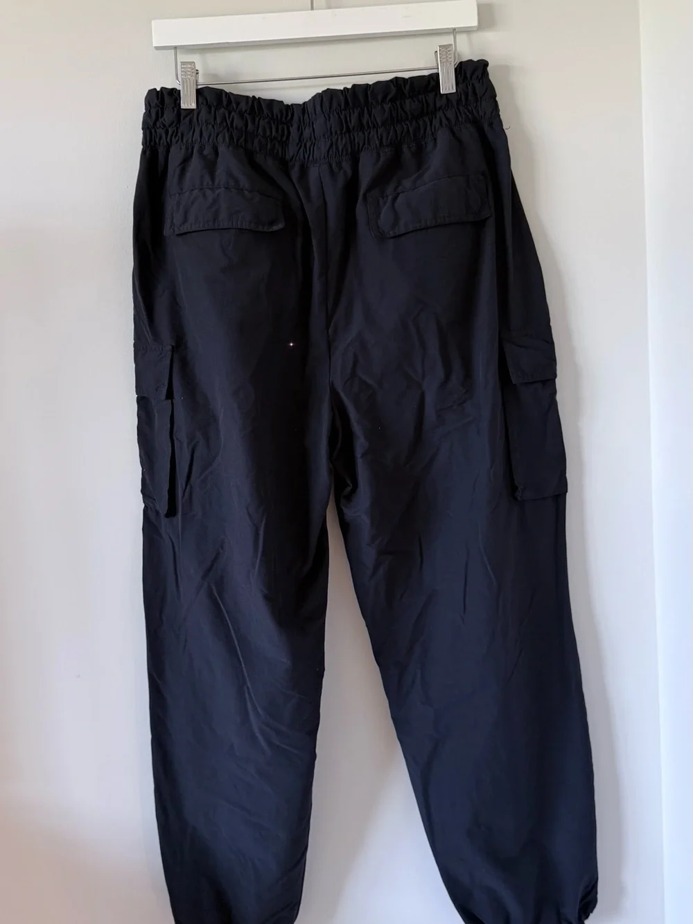 Fabletics Lightweight Cargo Jogger Women XL Navy Blue Athletic Casual Travel